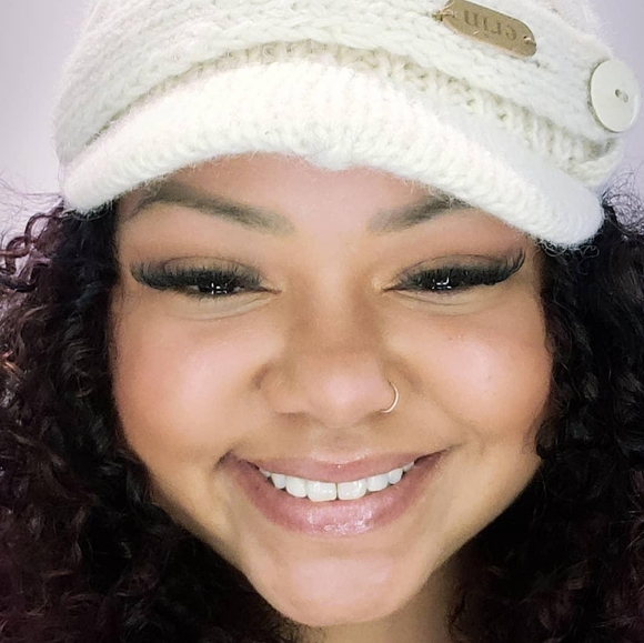 Meet your Posher, Diana - Picture 4 of 4